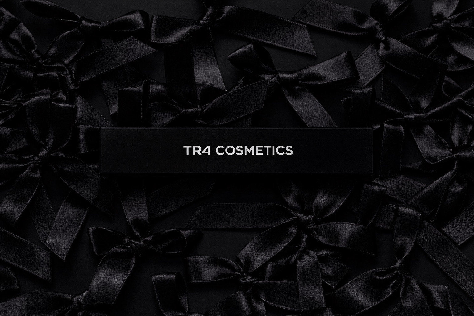 Obsidian Jet Black Gel Pencil Eyeliner